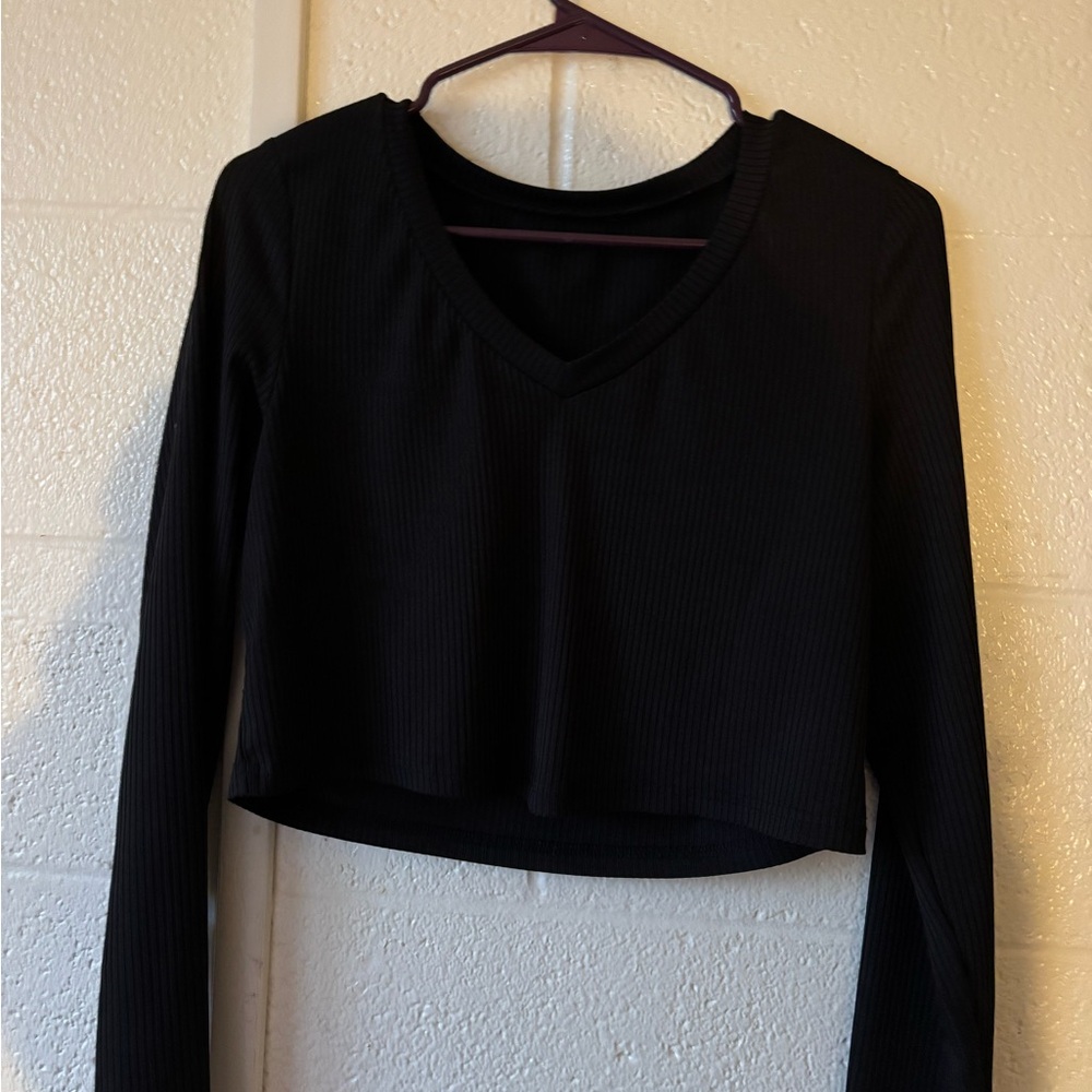cropped v-neck tee